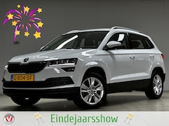 Skoda Karoq - 1.0 TSI Business Edition /Trekhaak /Camera /Apple + Android /LED Koplampen /Keyless go /Na