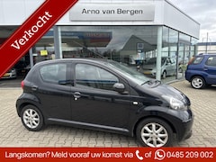 Toyota Aygo - 1.0-12V +, 5 deurs, electrische ramen, centrale vergrendeling, lm-velgen, isofix, goed ond