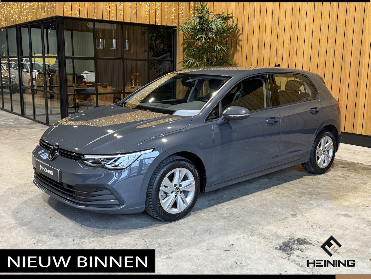 Volkswagen Golf - 1.0 eTSI Life DSG Automaat Navi, Carplay, Virtual Cockpit, Adaptive. - AutoWereld.nl