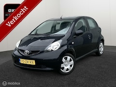 Toyota Aygo - 1.0 + 5D APK-1/2026 1eEIGENAAR DEALERONDERHOUDEN