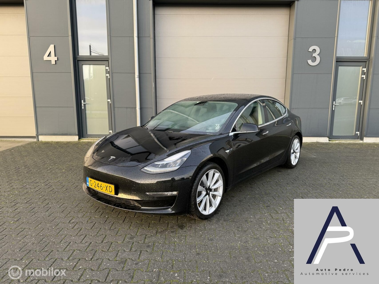 Tesla Model 3 - Long Range RWD Long Range AWD 75 kWh Incl BTW Pano - AutoWereld.nl