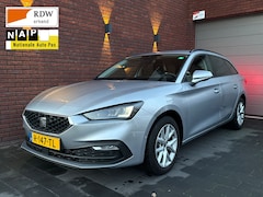 Seat Leon Sportstourer - 1.0 TSI Style Business Intense Seat Leon Sportstourer 1.0 TSI 110pk 2022 Carplay Camera BTW