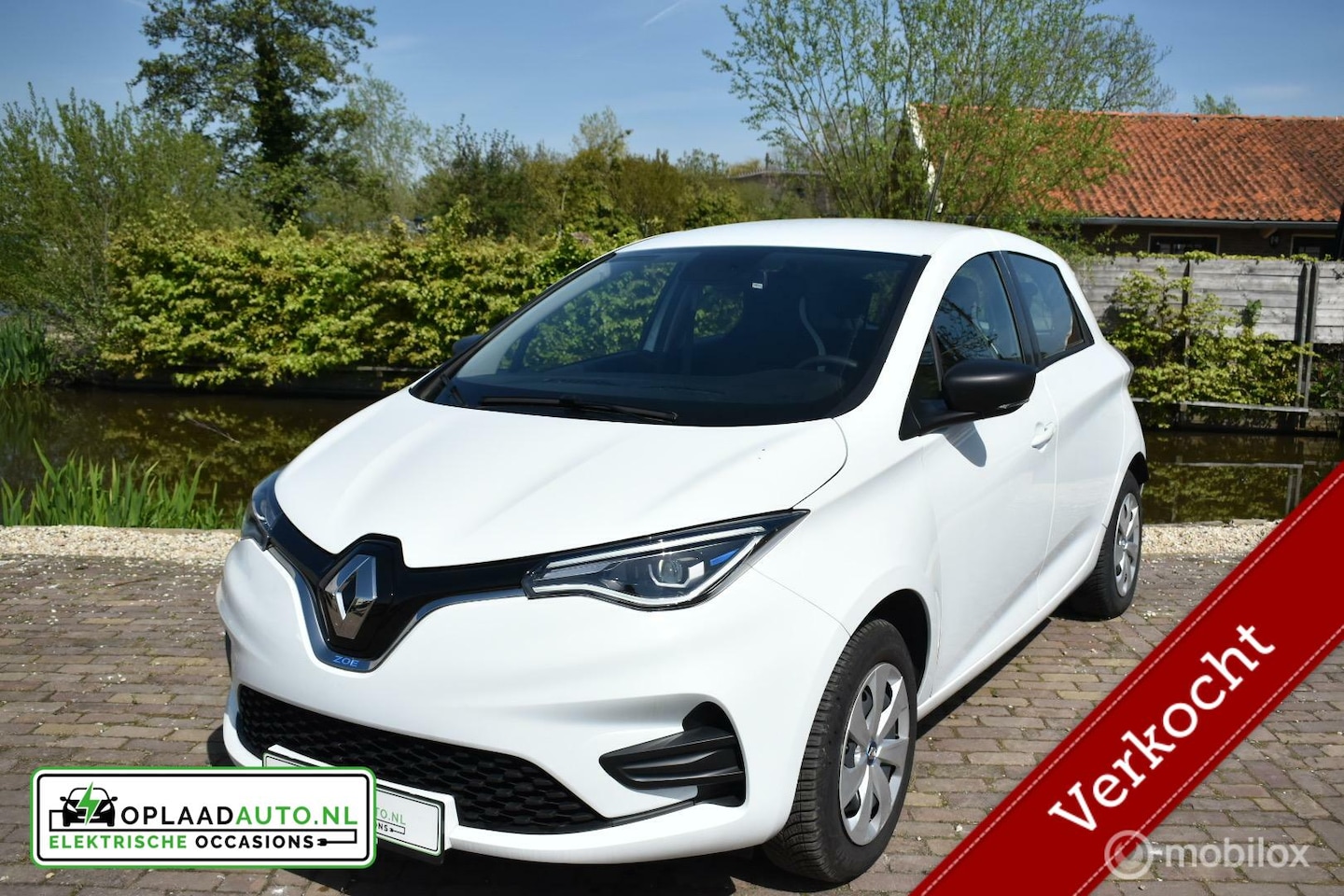 Renault Zoe - R110 Life 52 kWh | CCS | 1 jaar Garantie - AutoWereld.nl