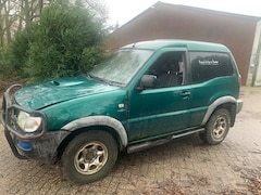 Nissan Terrano ll - 2.7 TDi Comfort B-stijl