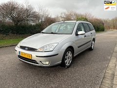 Ford Focus Wagon - 1.6-16V Futura AUTOMAAT leder bekleding NAP