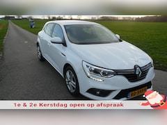 Renault Mégane - 1.2 TCe Zen, Star/Stop, Grootbeeld Navi, Airco, Elec.Pakket, Lmv's