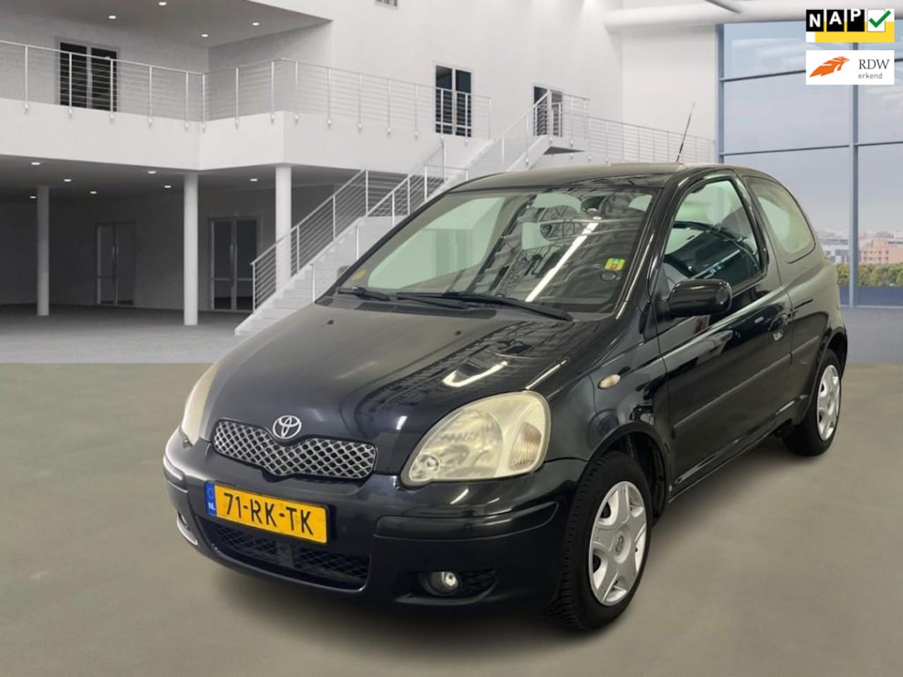 Toyota Yaris - 1.3 VVT-i S-Line 1.3 VVT-i S-Line - AutoWereld.nl