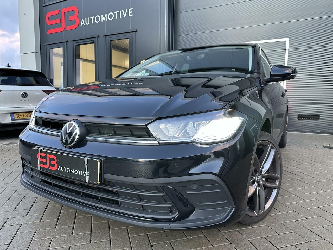 Volkswagen Polo - 1.0 TSI Life 17 inch velgen 16480KM! - AutoWereld.nl