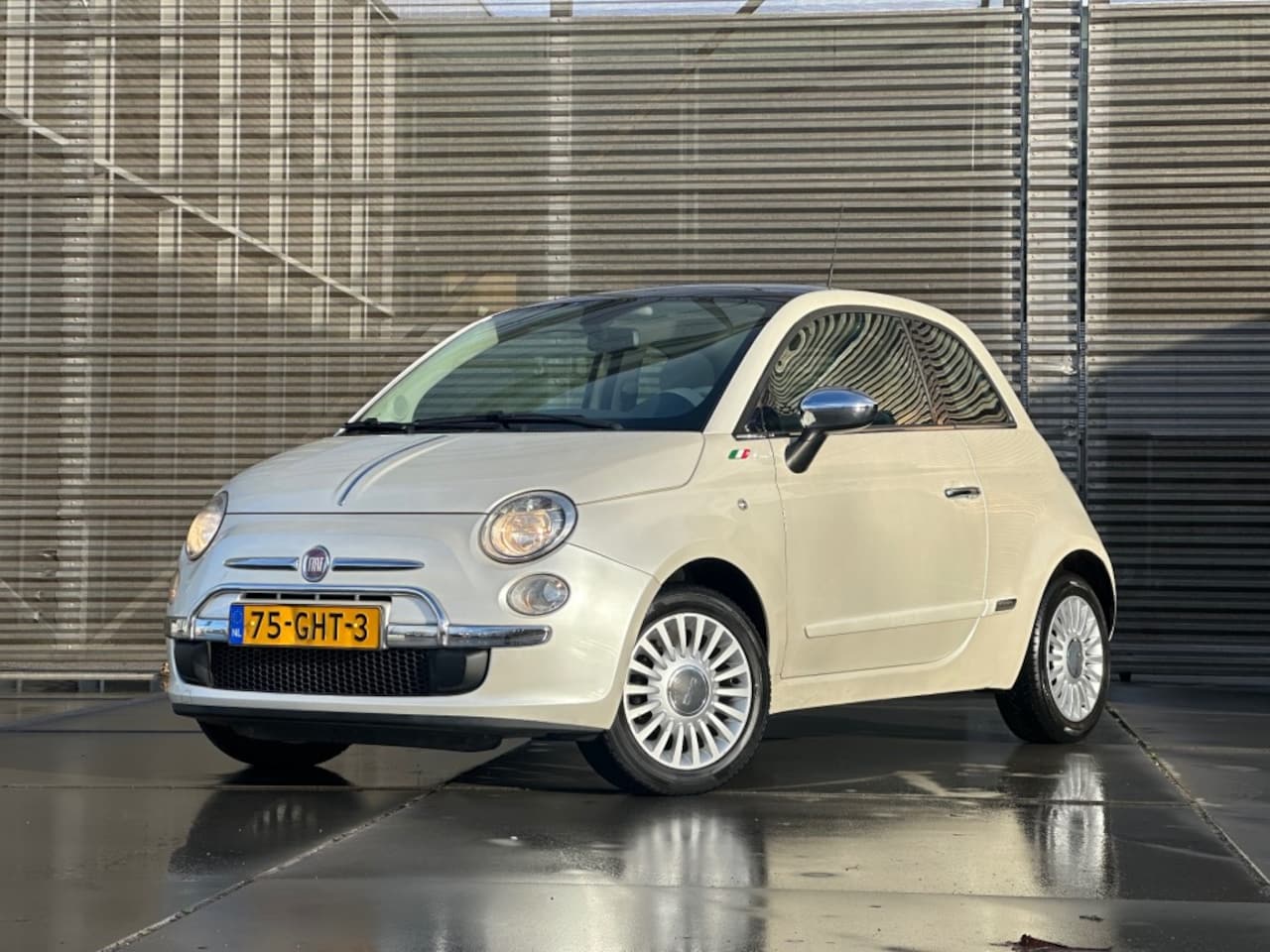 Fiat 500 - 1.2 LOUNGE AIRCO/SCHUIFDAK/LM VELGEN !! - AutoWereld.nl