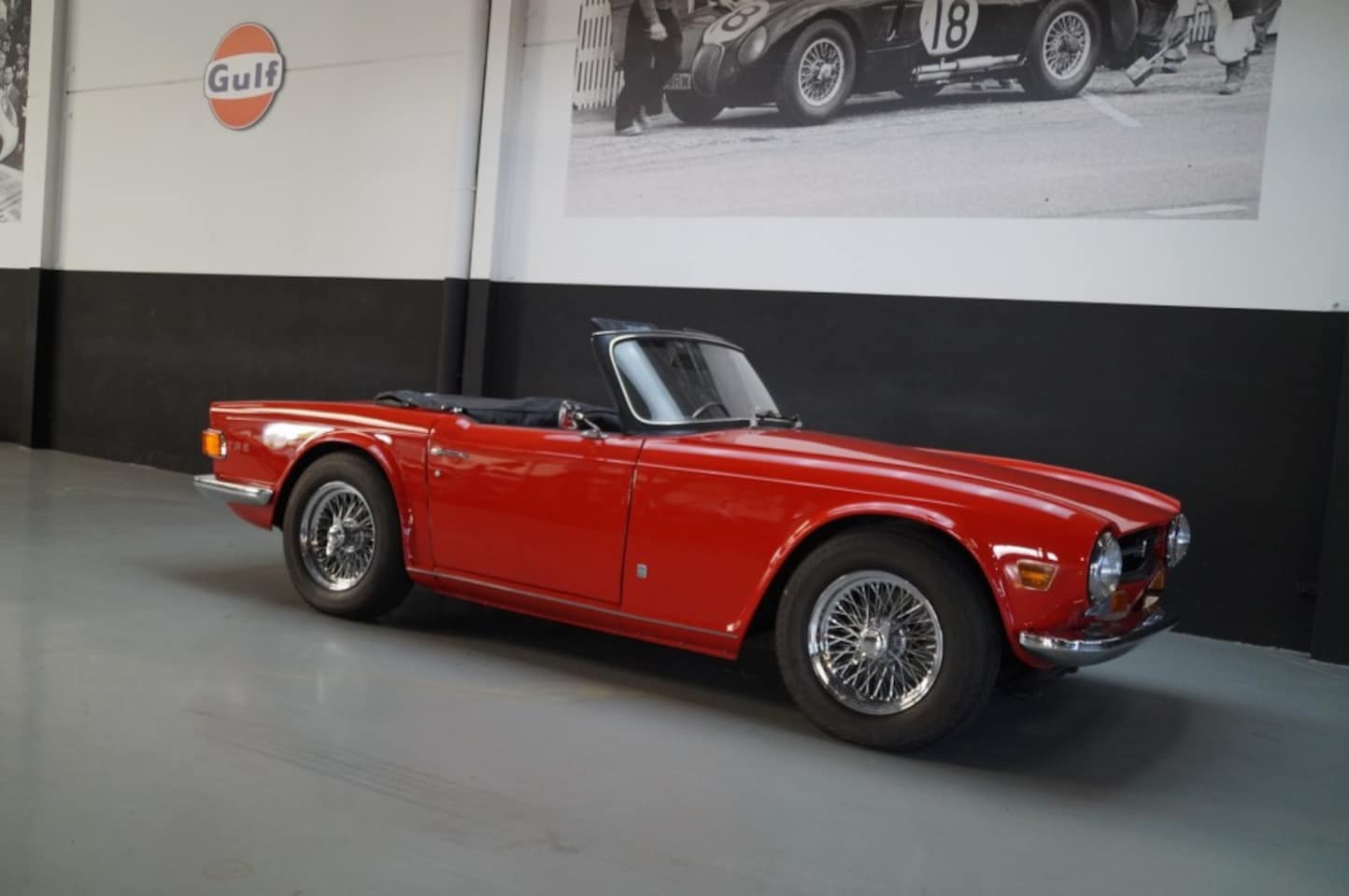 Triumph TR6 - Restored Beautiful Driver (1970) - AutoWereld.nl