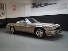 Jaguar XJS - Xj-s Convertible Super low mileage Survivor (1995)