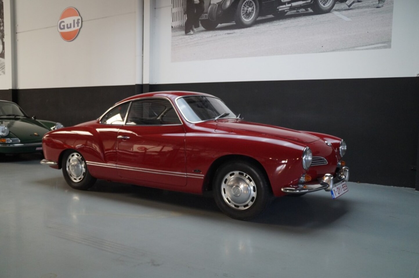 Volkswagen Karmann Ghia - Restored Beautiful driver (1969) - AutoWereld.nl