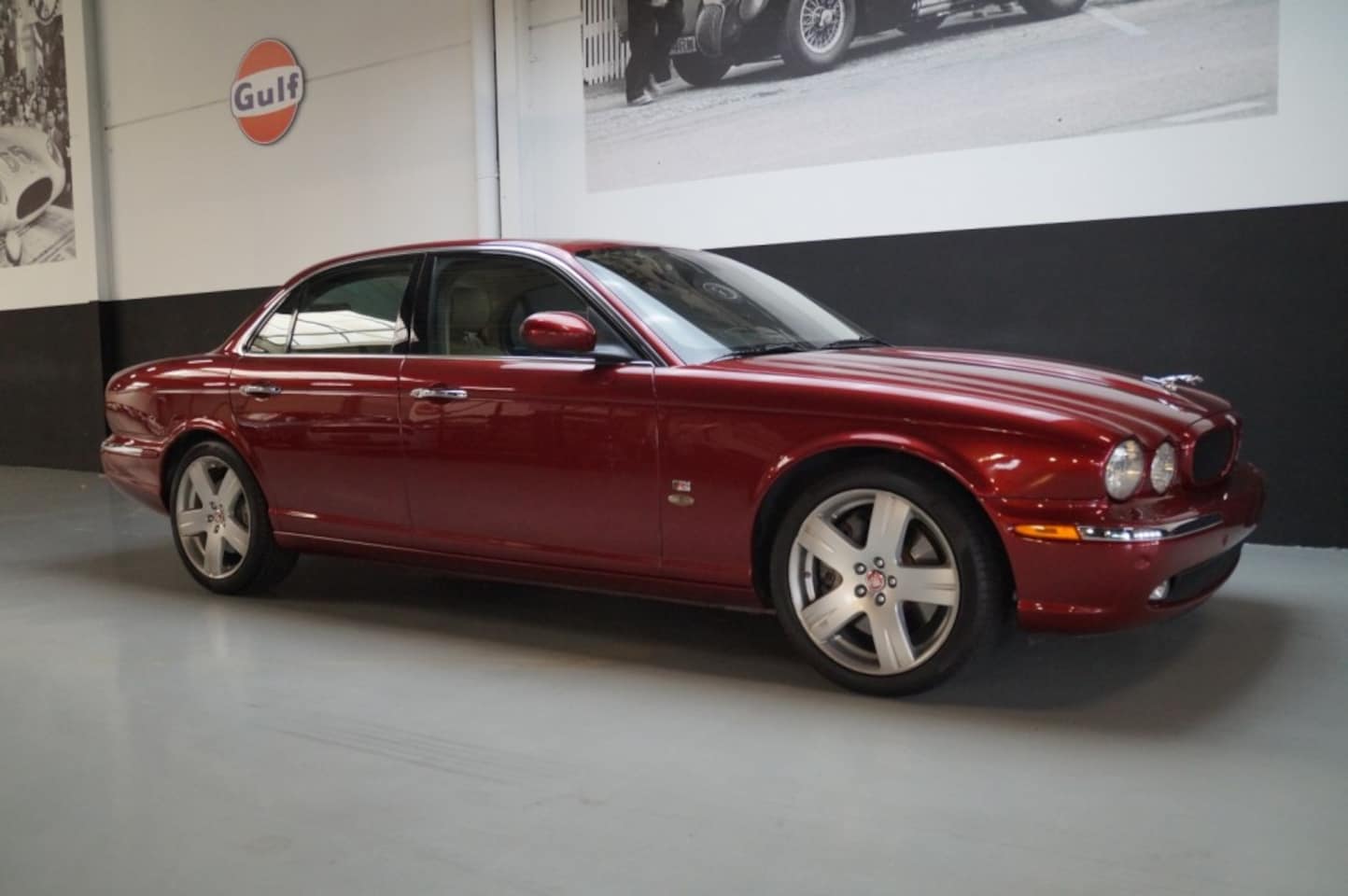 Jaguar XJR - 350 Supercharger Final year (2007) - AutoWereld.nl