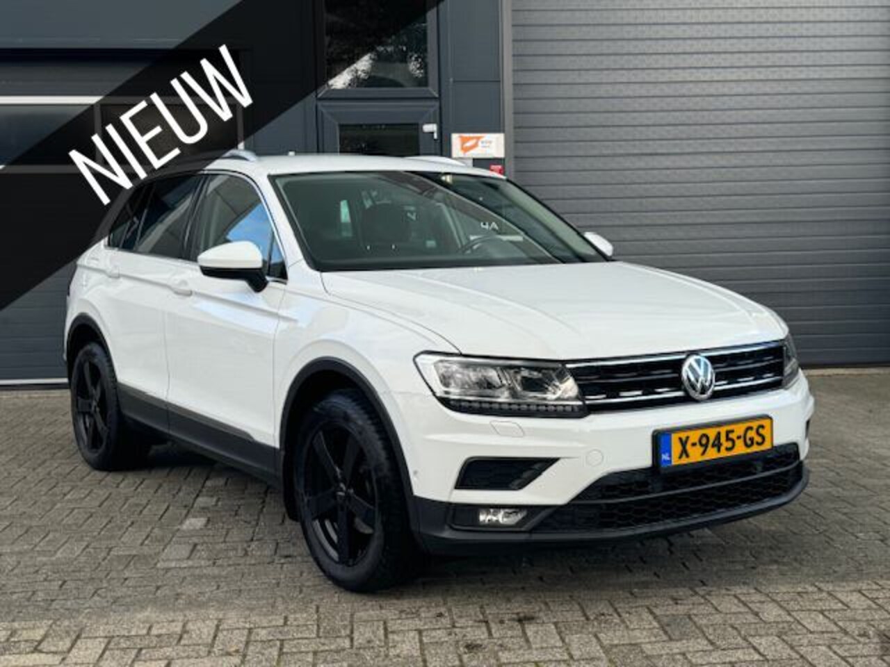 Volkswagen Tiguan - 1.4 TSI 4Motion Highline Business R 1.4 TSI 4Motion Highline Business R - AutoWereld.nl