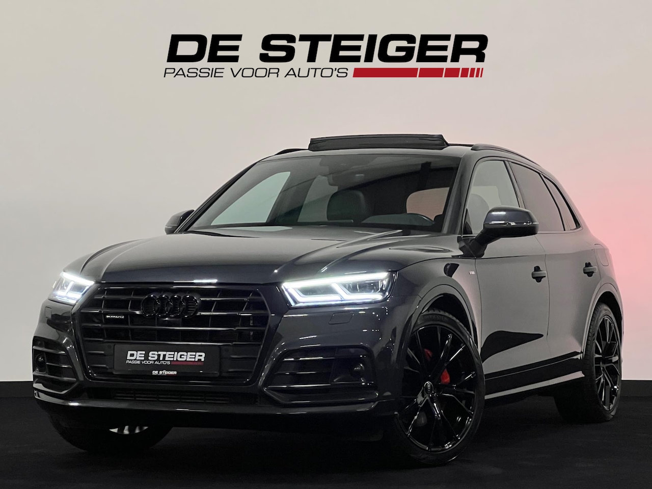 Audi Q5 - 55 TFSI e quattro S-line Pano RS Seats Sfeer B&O Luchtvering Trekhaak - AutoWereld.nl