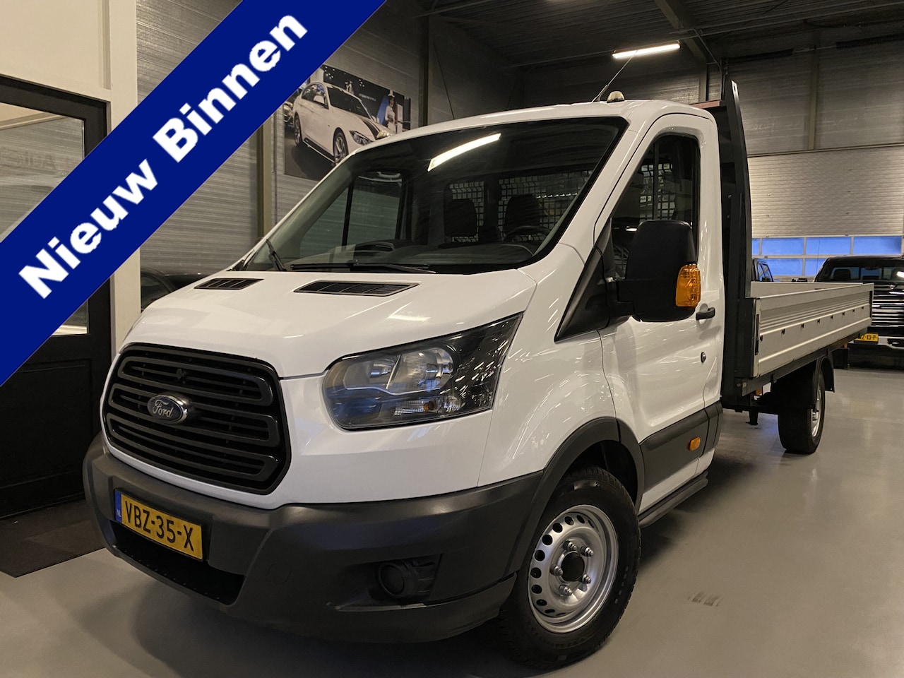 Ford Transit - 350 2.0 TDCI Ambiente Airco - AutoWereld.nl