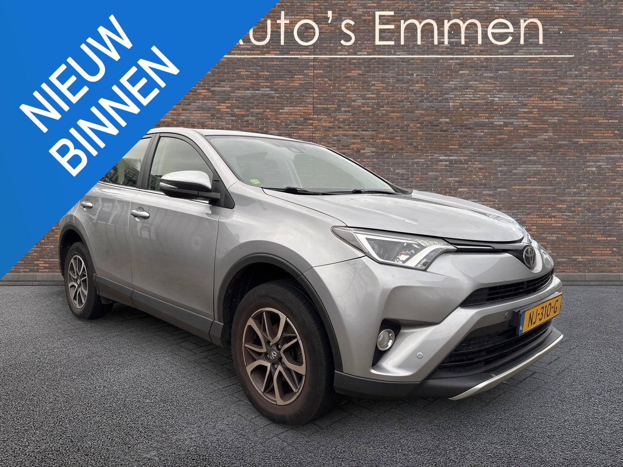 Toyota RAV4 - 2.0 D-4D-F Dynamic 2.0 D-4D-F Dynamic - AutoWereld.nl