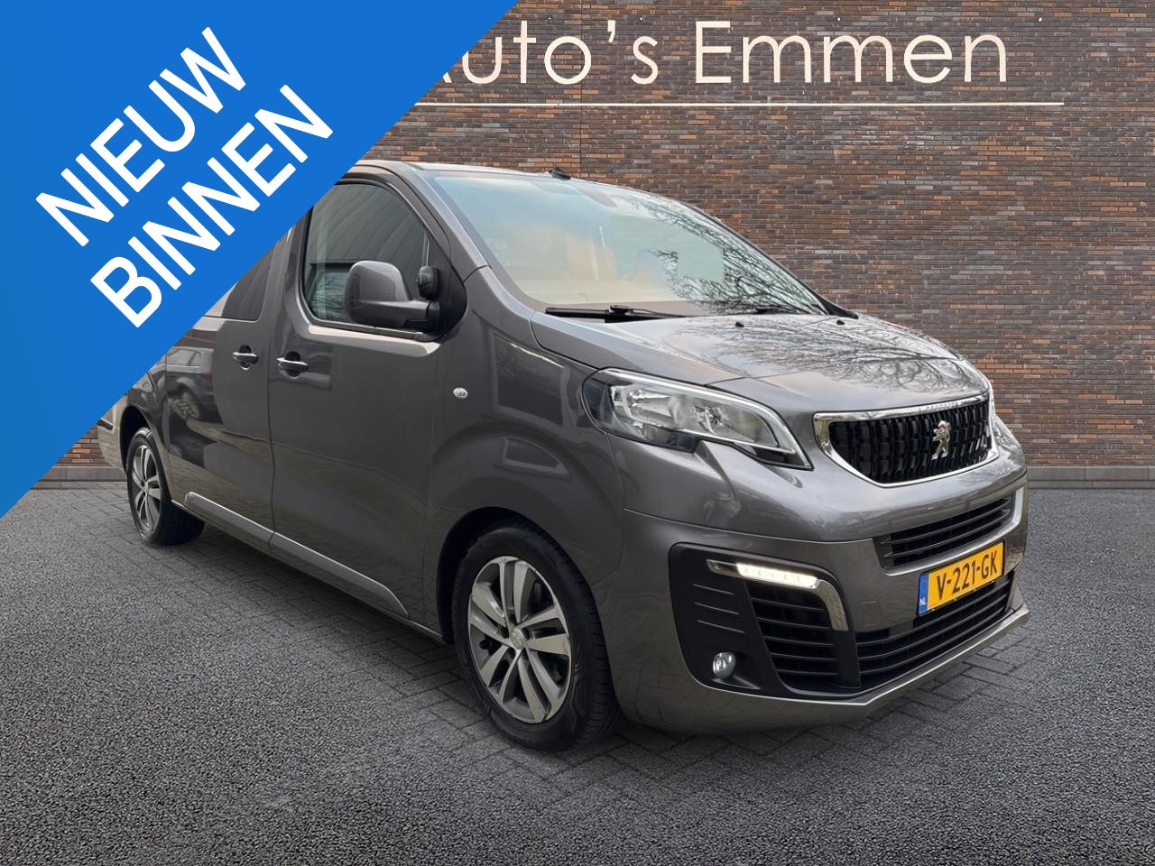 Peugeot Expert - 231L 2.0 BlueHDI 180 DC Premium 231L 2.0 BlueHDI 180 DC Premium - AutoWereld.nl