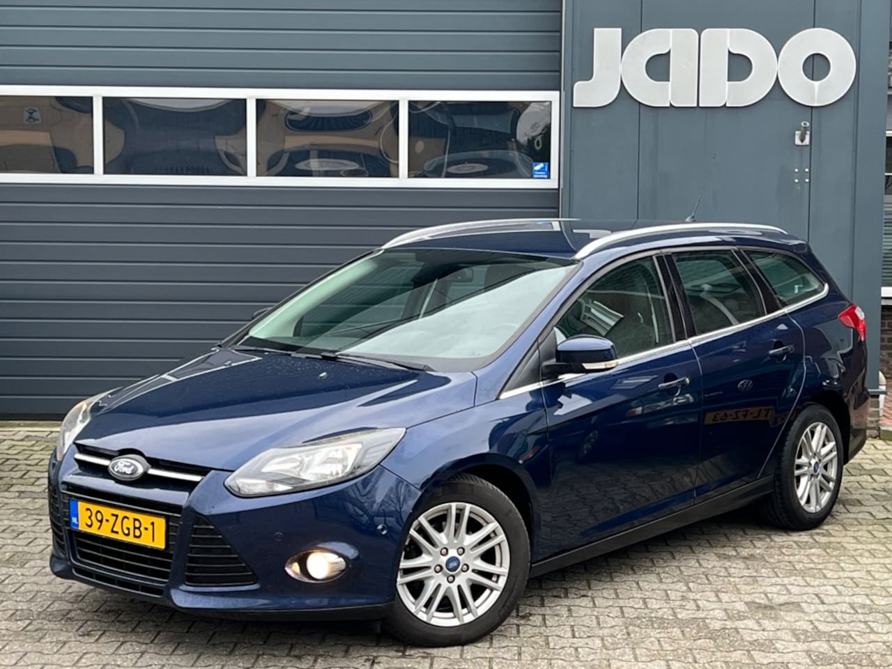 Ford Focus Wagon - 1.6 TDCI ECOnetic Lease Titanium 1.6 TDCI ECOnetic Lease Titanium - AutoWereld.nl