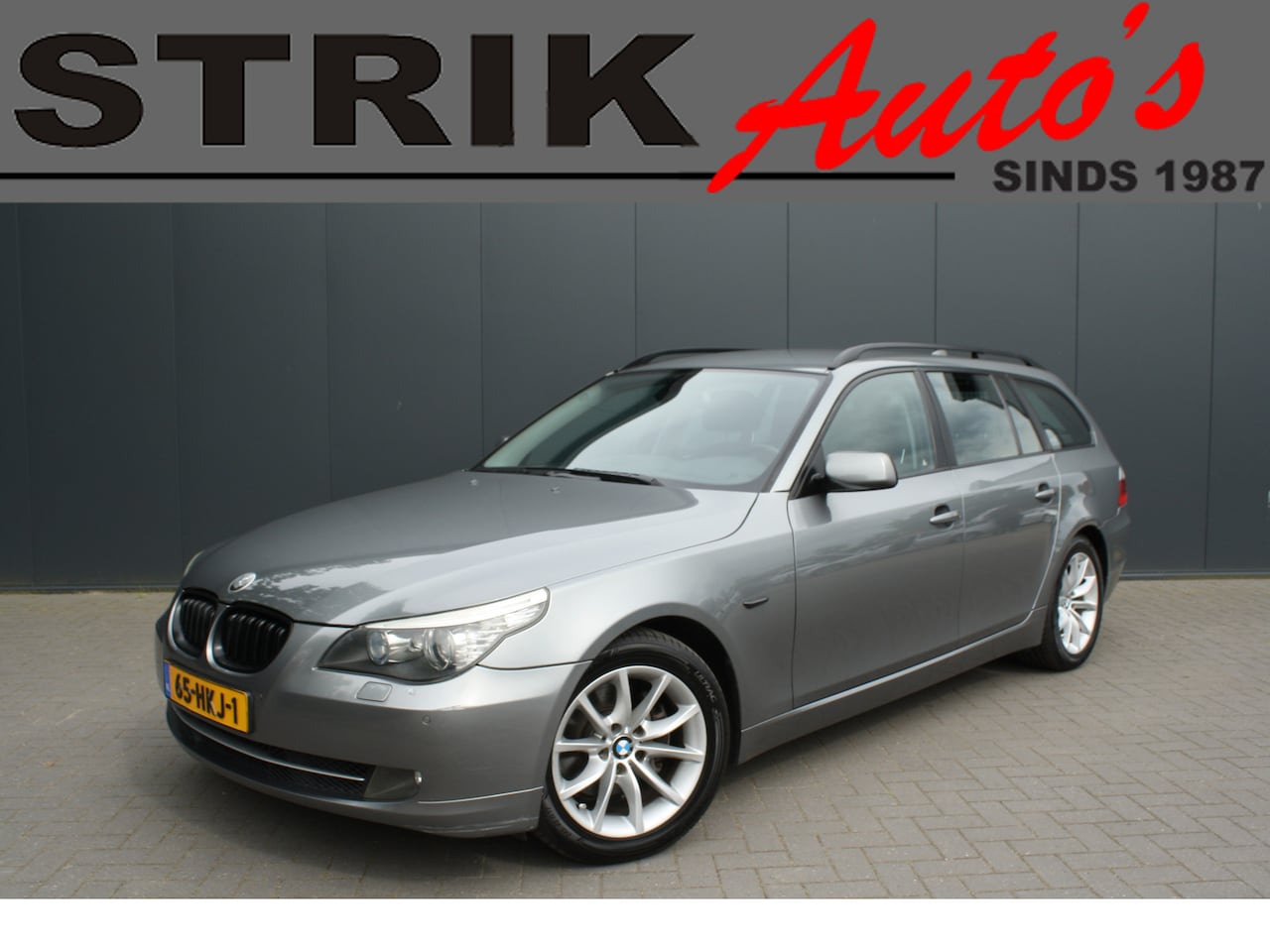 BMW 5-serie Touring - 525i Business Line - NAVIGATIE - TREKHAAK - YOUNGTIMER - AutoWereld.nl