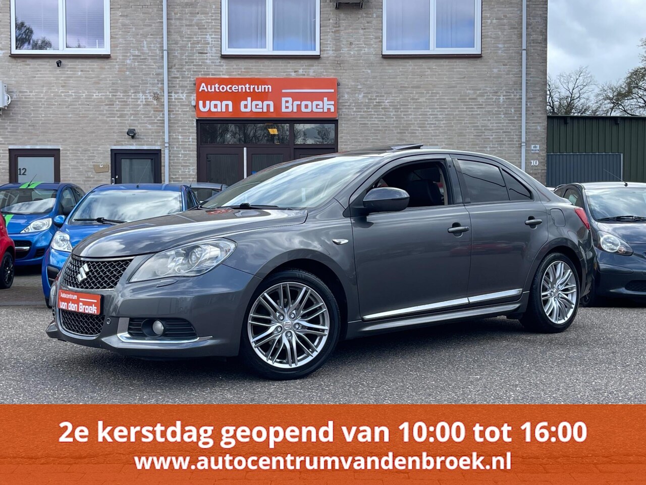 Suzuki Kizashi - 2.4 Sport Automaat Xenon Panorama Leder Keyless Go Memory Stoelen Climate Cruise Ctr Lmv A - AutoWereld.nl