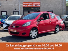 Toyota Aygo - 1.0-12V Comfort Face Lift Nieuwe Apk