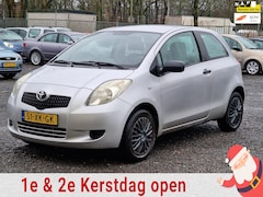 Toyota Yaris - 1.3 VVTi Terra/5DEURS/APK 12-07-2024