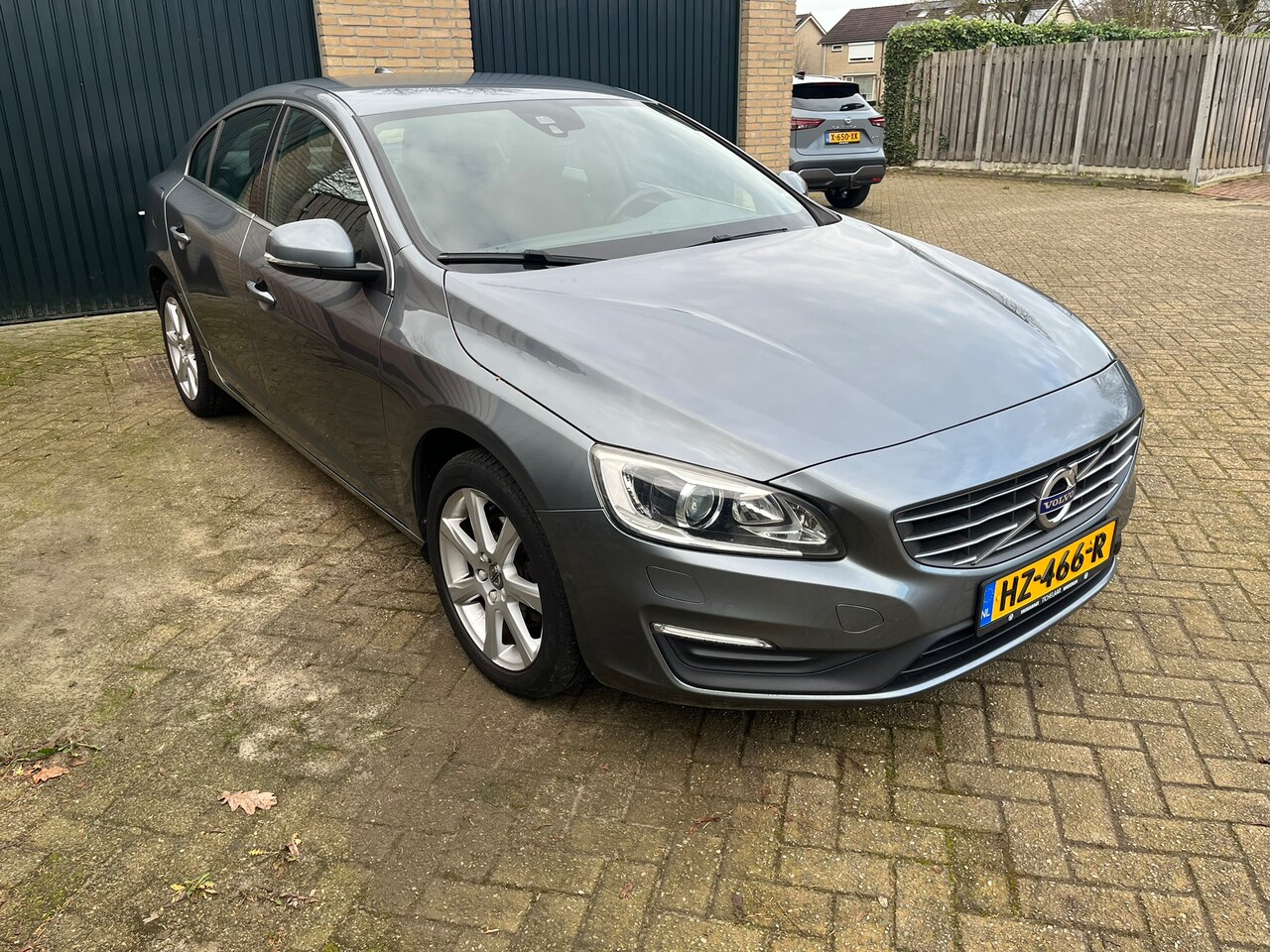 Volvo S60 - 2.0 D3 Momentum Business - AutoWereld.nl