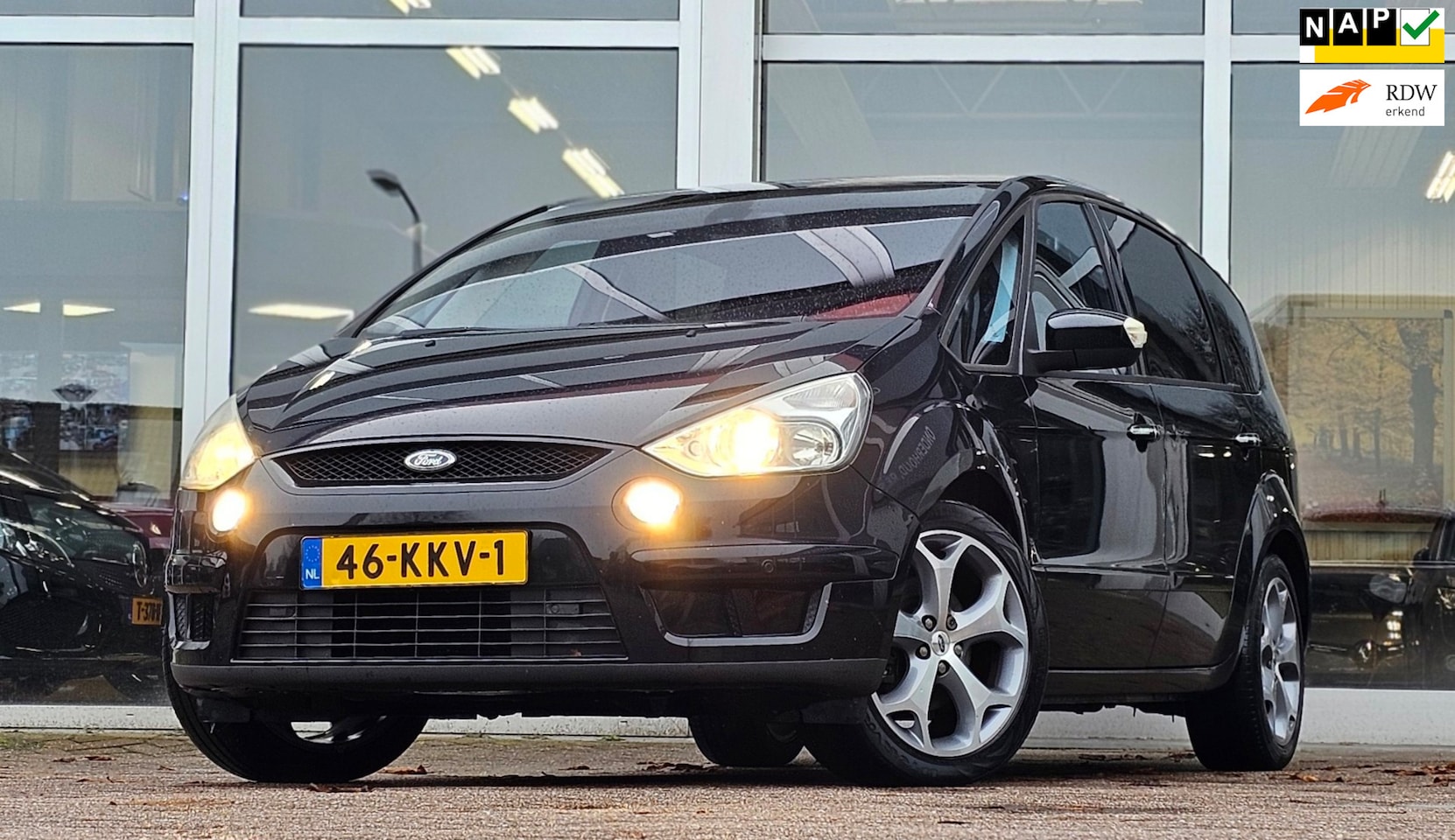 Ford S-Max - 2.0i 16V Trend Limited 1e Eigenaar Naviagtie Mooi! Nieuwe APK - AutoWereld.nl