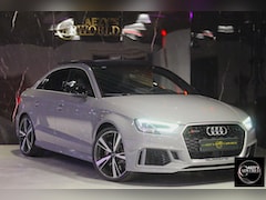 Audi RS3 - LIMOUSINE 2.5 TFSI I RS SEATS I CARBON I PANO I CAMERA I ACC I B&O