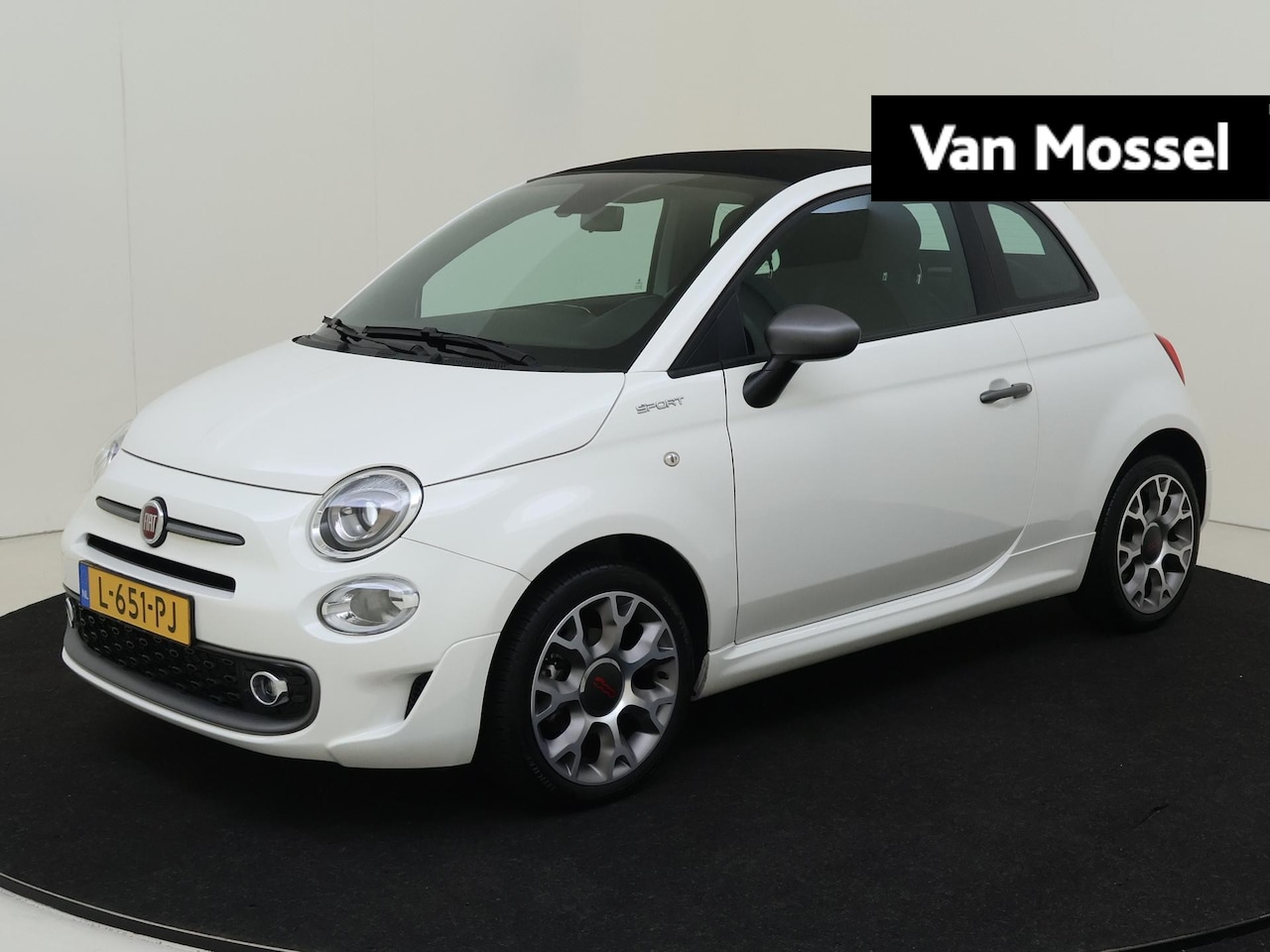 Fiat 500 C - 1.0 Hybrid Sport | Cabrio | Carplay | Climate Control | Cruise Control | Lichtmetalen velg - AutoWereld.nl