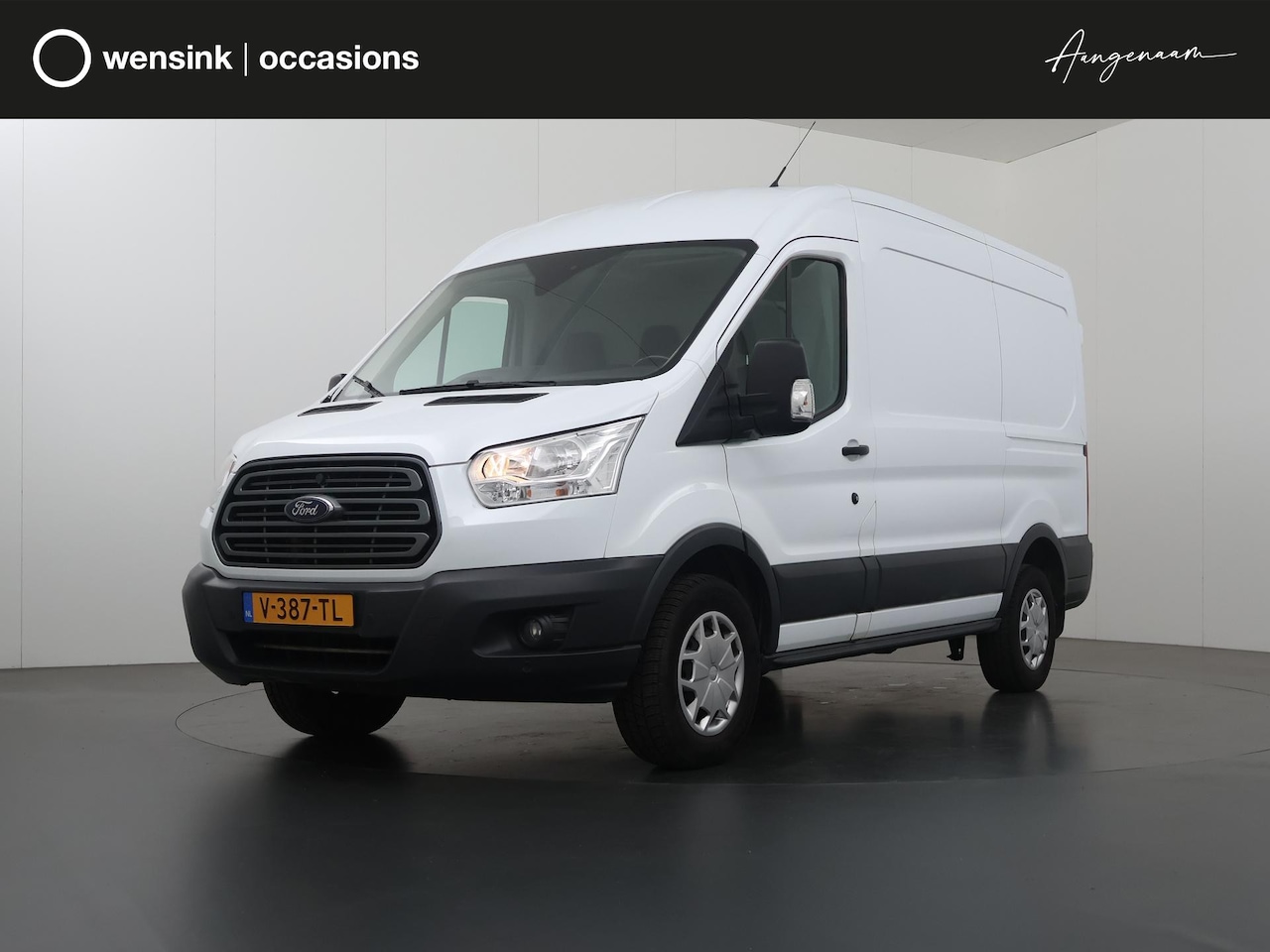 Ford Transit - 350 | 2.0 TDCI | L2 H2 | Trend | Airco | Parkeercamera | 3-zits | Trekhaak | - AutoWereld.nl