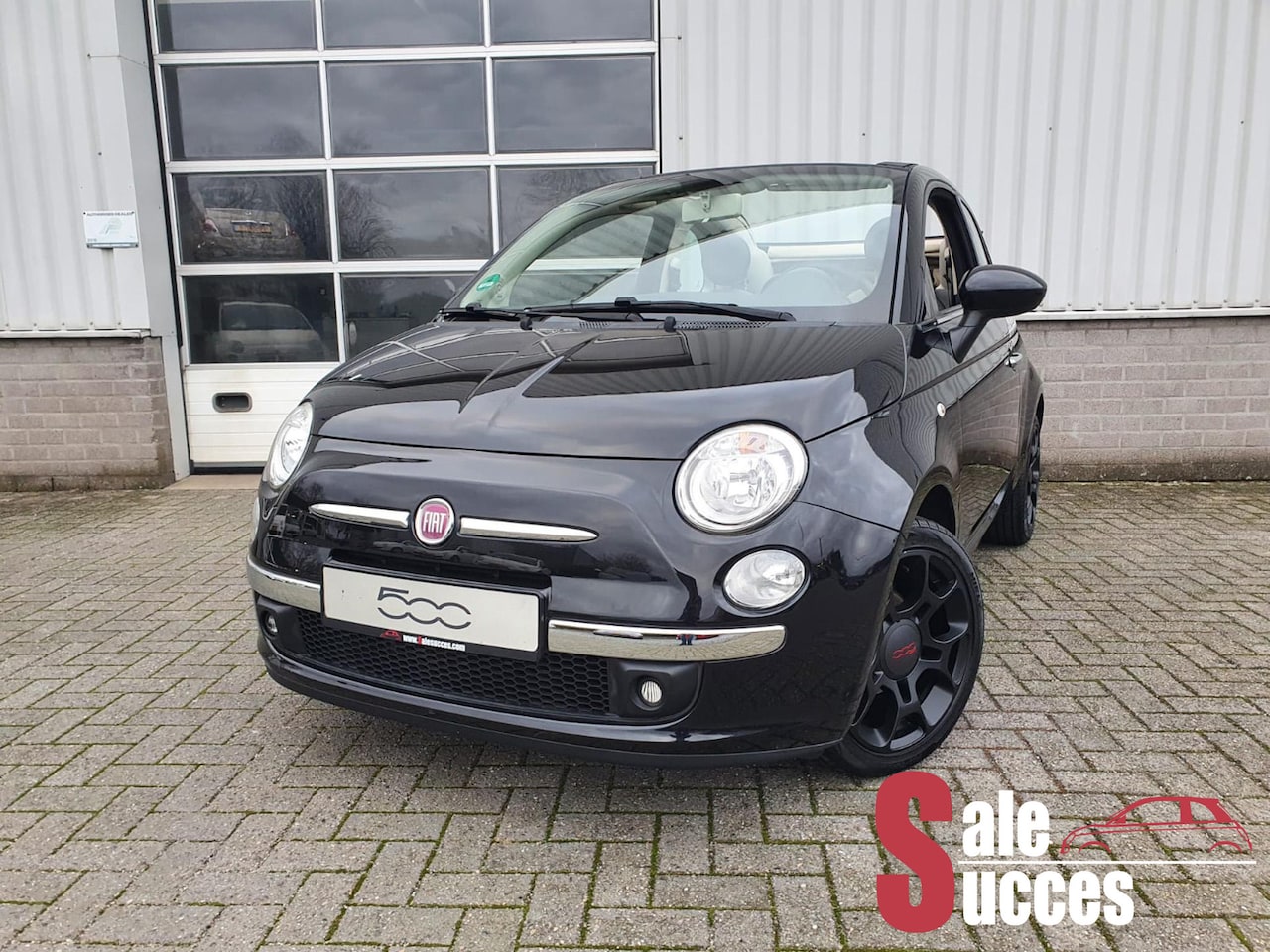 Fiat 500 C - 1.2 Lounge Weinig kilometers! - AutoWereld.nl