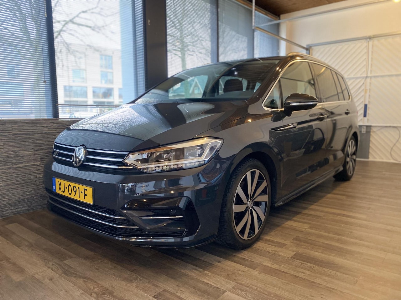 Volkswagen Touran - 1.5 TSI Highline Business R DSG - AutoWereld.nl