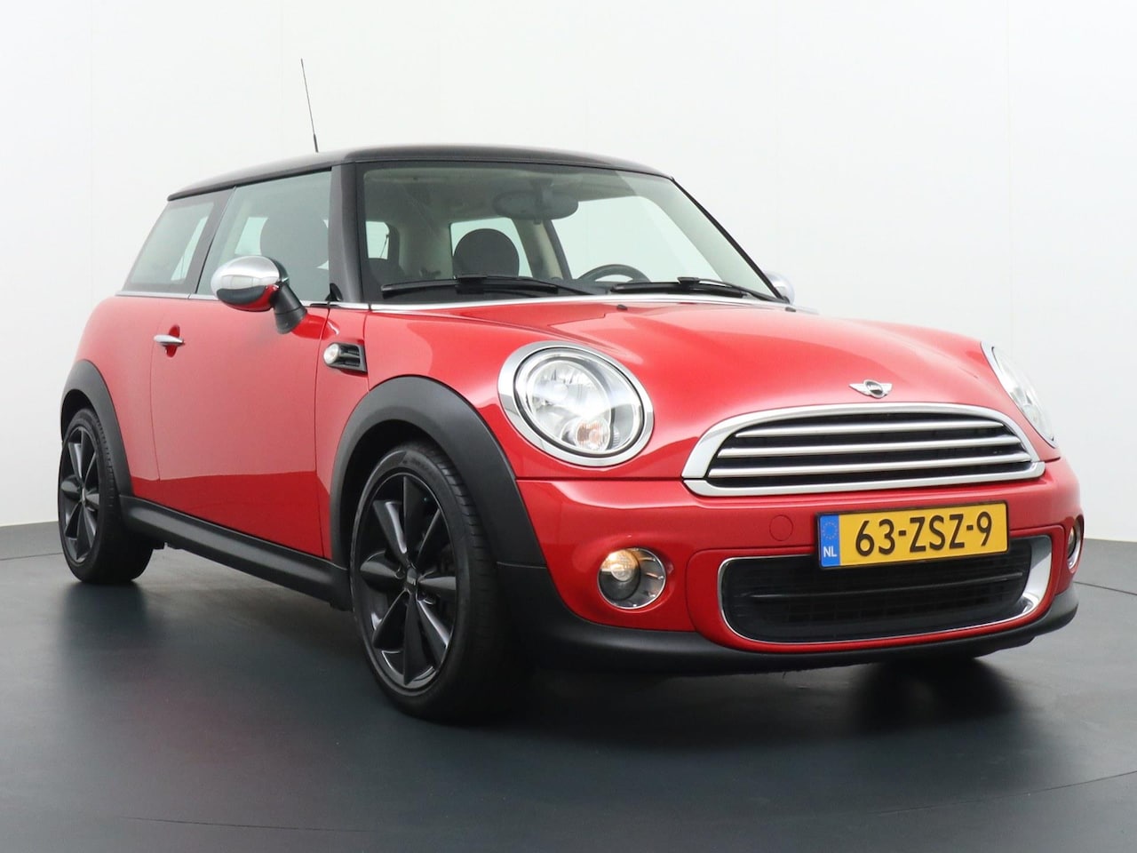 MINI One - Mini 1.6 Black Edition 1ste eigenaar! - AutoWereld.nl