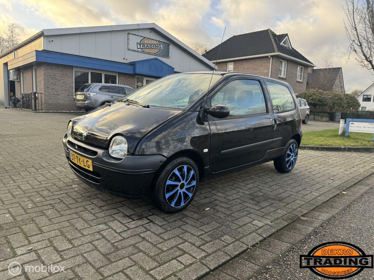 Renault Twingo - 1.2 Emotion Airco elektrische ramen - AutoWereld.nl