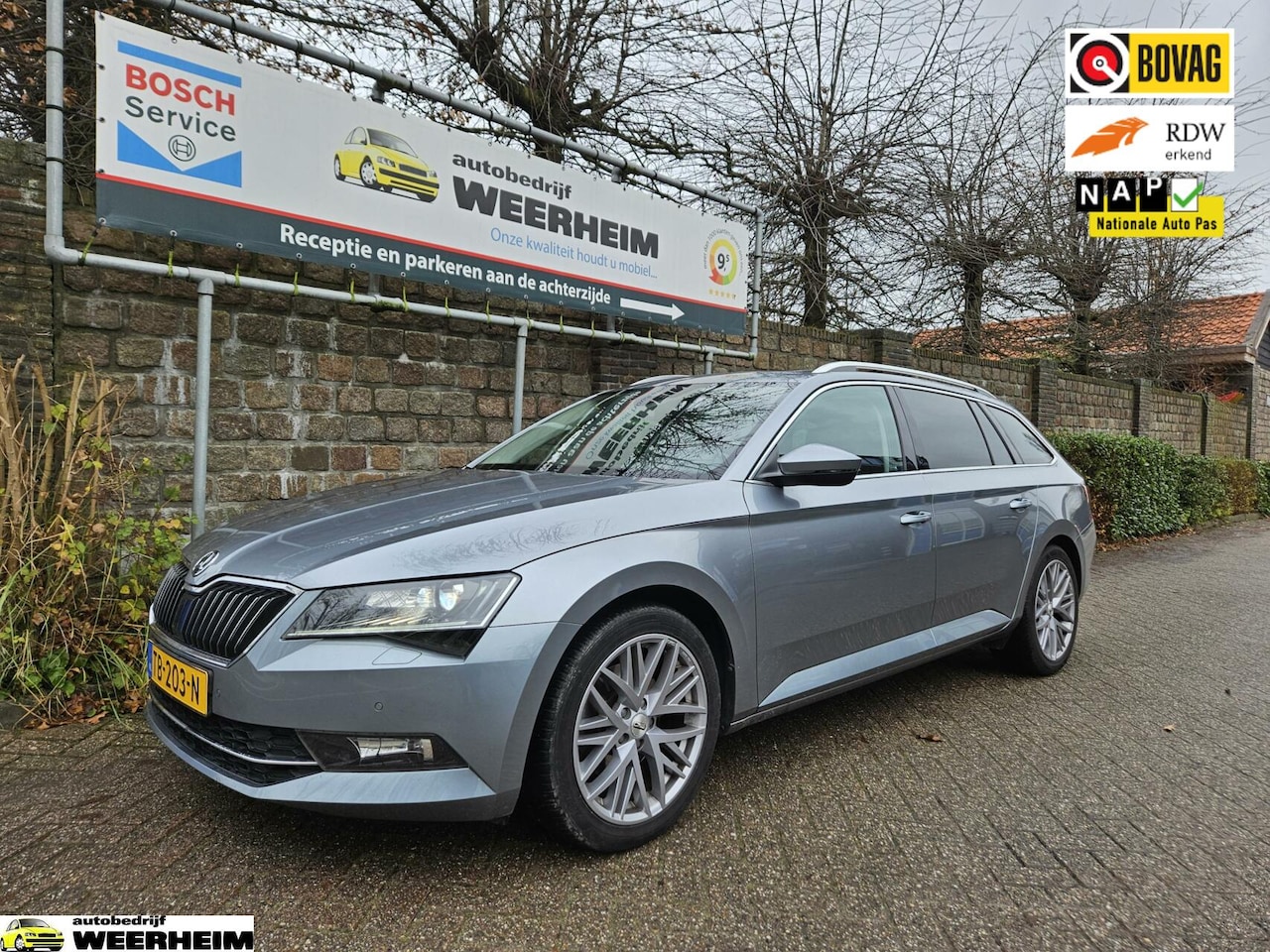 Skoda Superb Combi - 1.4 TSI ACT Style Business DSG, PANODAK, NAP - AutoWereld.nl