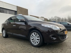 Renault Mégane Estate - 1.4 TCe NAP APK Airco Navi Trekhaak Cruise control