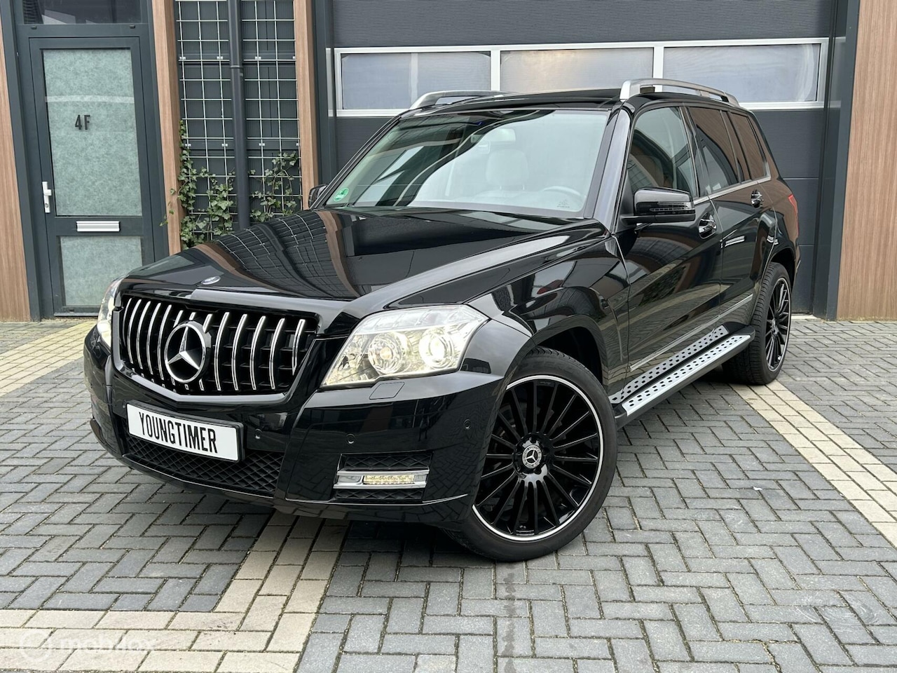 Mercedes-Benz GLK-klasse - 350 4-Matic "YOUNGTIMER" (02-2010) Panodak Leer Navi etc. - AutoWereld.nl