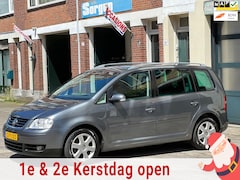 Volkswagen Touran - 2.0 TDI Highline-automaat-airco-elek ramen