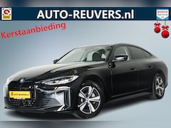 BMW i4 - eDrive40 84 kWh / Navigatie / Carplay / LED / Camera