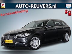 BMW 5-serie Touring - 520i Luxury Edition / Panorama / Leder / LED / Allseason