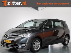 Toyota Verso - 1.6 VVT-i Dynamic 7-Persoons, 132PK, Navigatie, Achteruitkijkcamera, Cruise Control