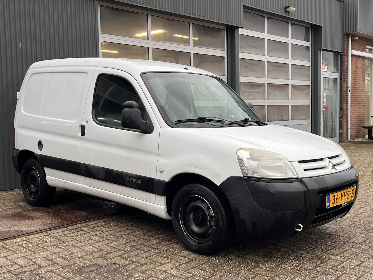 Citroën Berlingo - 1.6 HDI BTW VRIJ Cruise control Elektrische ramen Telefoonverbinding Euro 4 Geblindeerde r - AutoWereld.nl