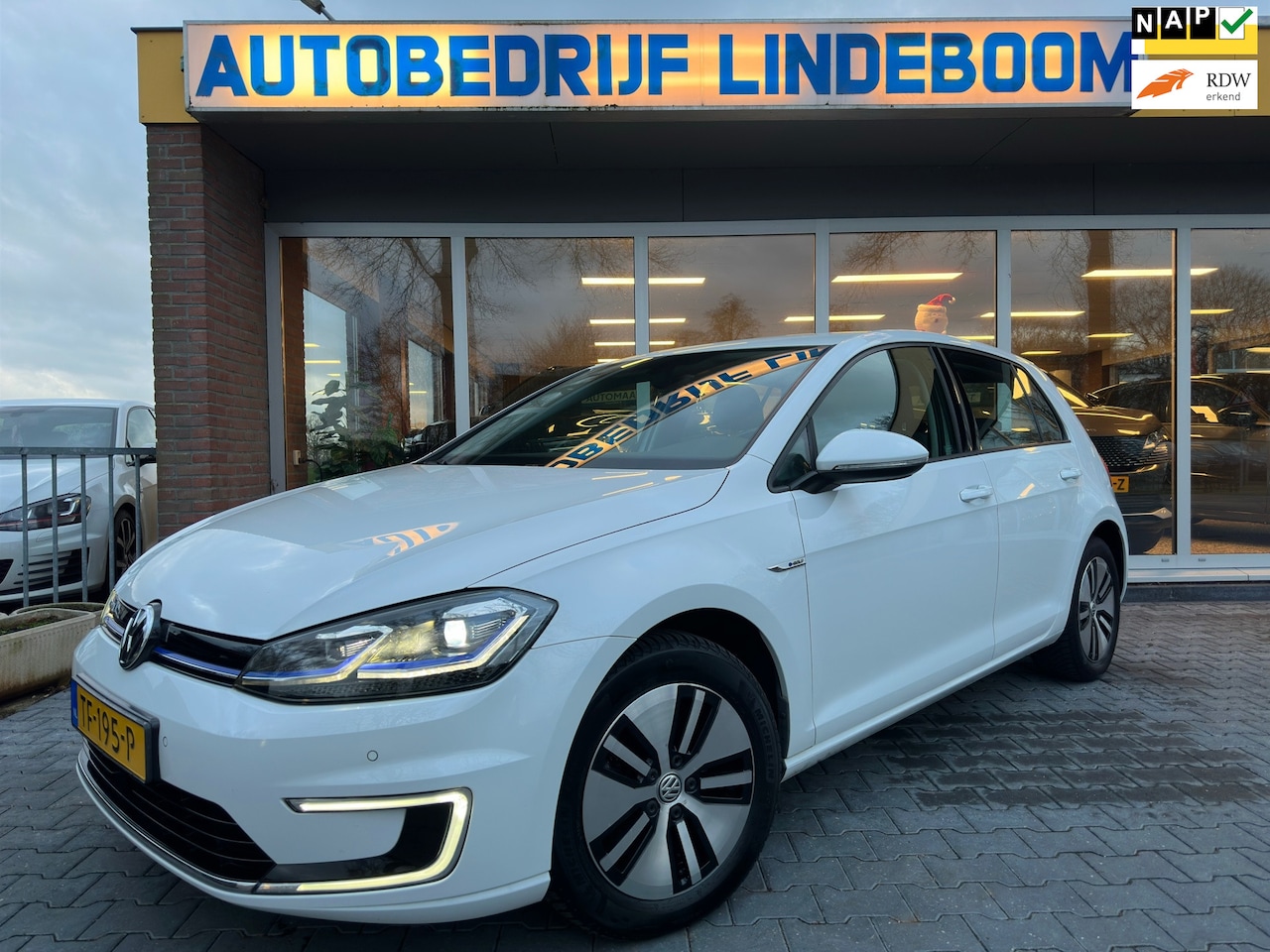 Volkswagen e-Golf - E-Golf Lage km stand! - AutoWereld.nl