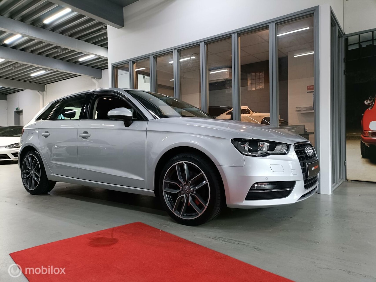 Audi A3 Sportback - 1.8 TFSI S TRONIC Pro Line NAVI CRUISE VELGEN PDC - AutoWereld.nl