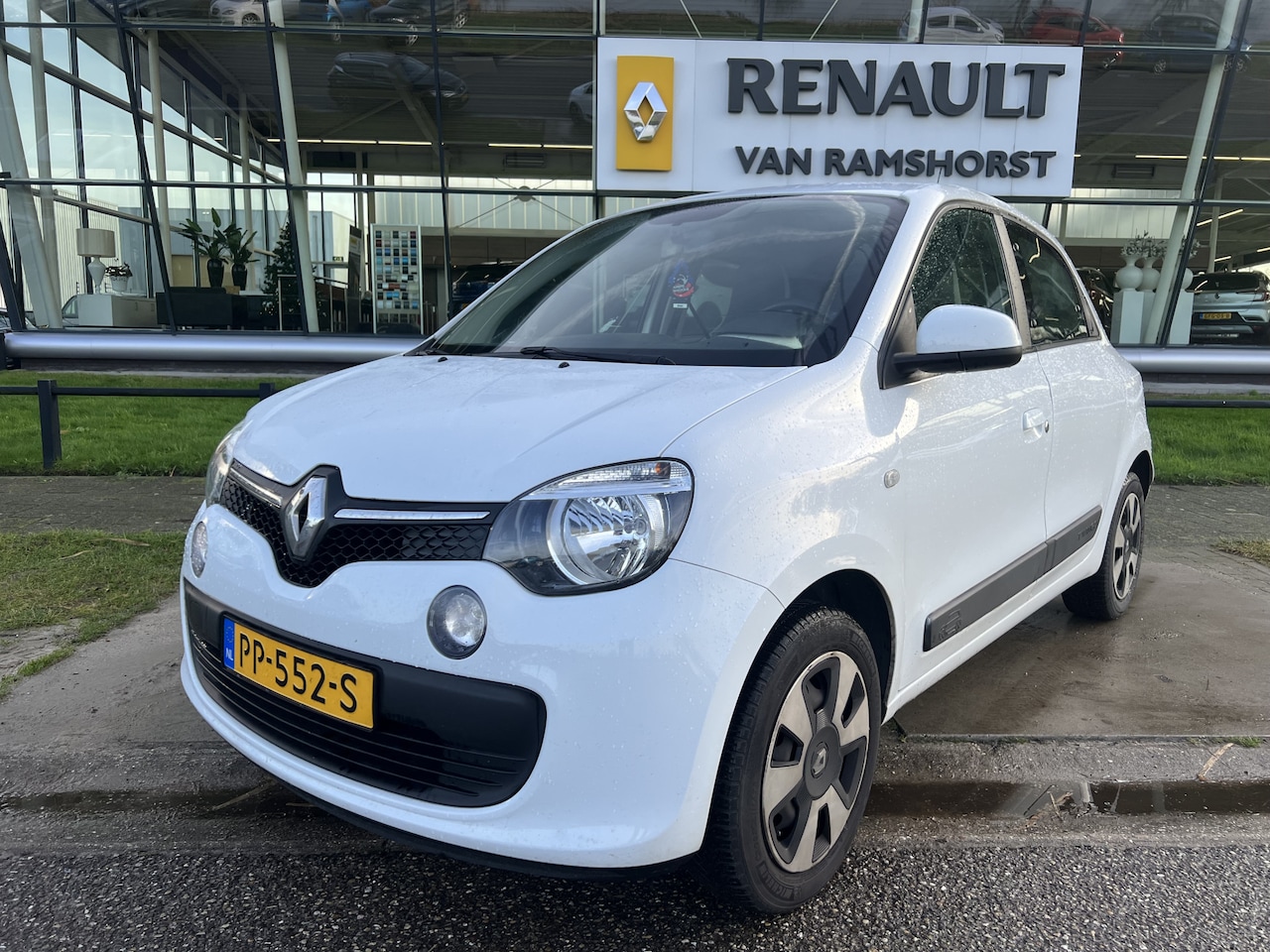 Renault Twingo - 1.0 SCe Collection / Airco / DAB / Bluetooth - AutoWereld.nl