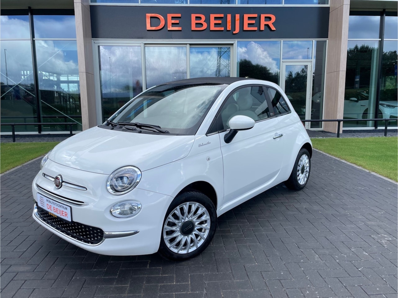 Fiat 500 C - 1.0 Hybrid Dolcevita Cabrio I Carplay I  DAB+ - AutoWereld.nl