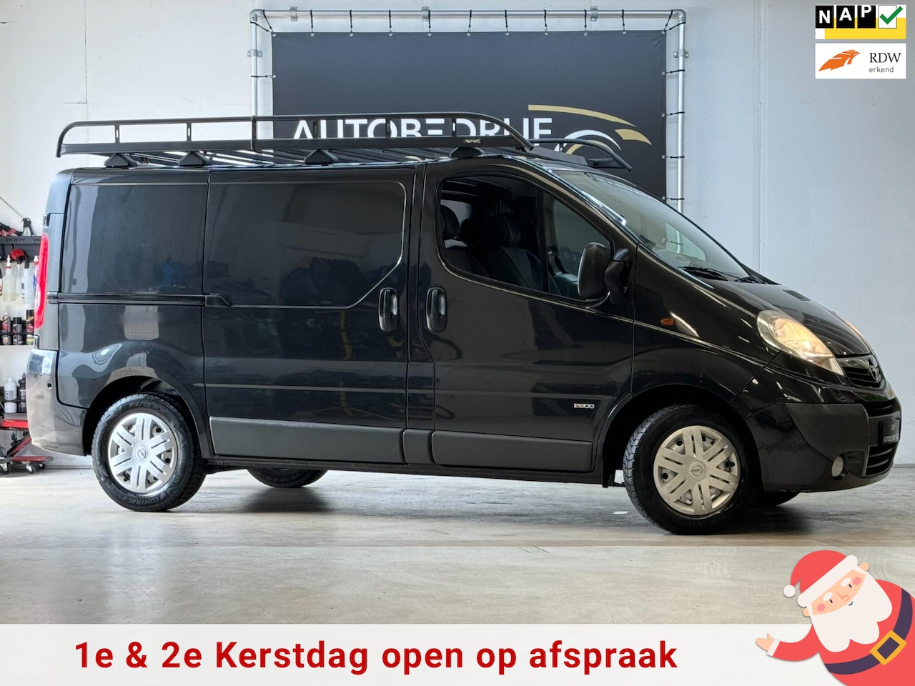 Opel Vivaro - 2.0 CDTI L1H1 DC 2008 ZWART CRUISE|NAVI|AIRCO - AutoWereld.nl