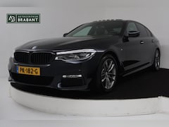 BMW 5-serie - 520i High Executive Automaat (PANORAMADAK, NAVIGATIE, PDC, STOELV, CLIMATE, CRUISE, NL-AUT